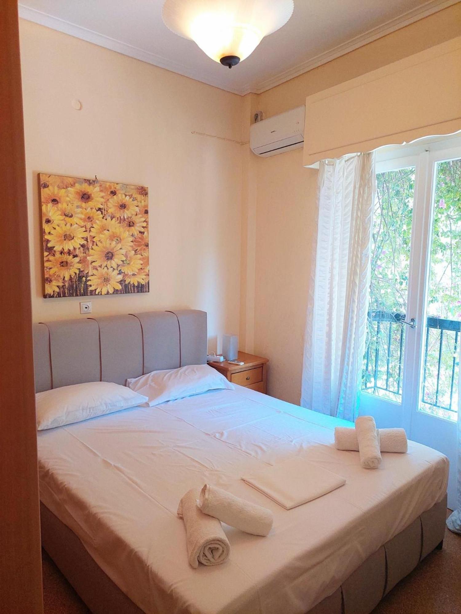 Cozy Apartment In Acropolis With Roof Garden Athens Luaran gambar