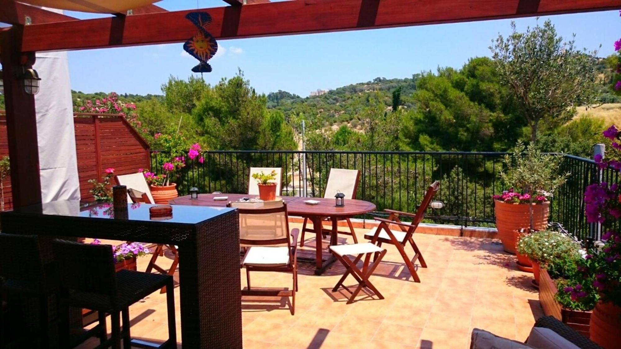 Cozy Apartment In Acropolis With Roof Garden Athens Luaran gambar